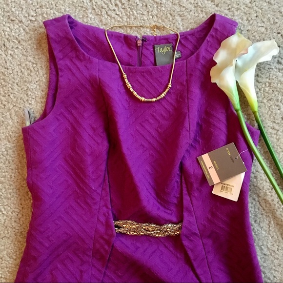 ❌SOLD❌ Taylor Dress - Picture 2 of 5